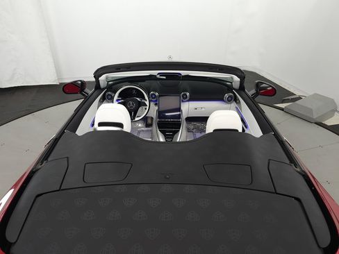 Used 2026 Mercedes-Benz Maybach SL 680 image 26
