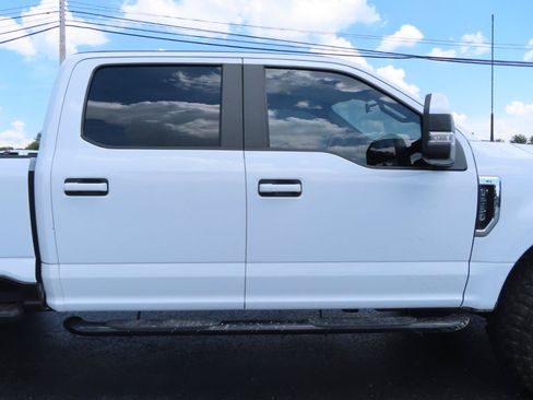 Used 2022 Ford F250 XL w/ Power Equipment Group AWD/4WD image 19