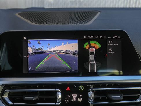 Certified 2023 BMW M440i Coupe w/ Premium Package image 21