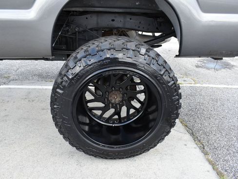 Used 2012 Ford F250 XL w/ PWR Equipment Group AWD/4WD image 32