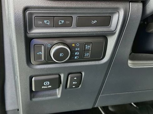 Used 2022 Ford F150 XLT w/ Equipment Group 302A High AWD/4WD image 22