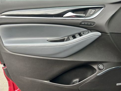 Used 2018 Buick Enclave Premium w/ Experience Buick Package image 23