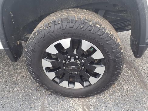 Used 2020 Chevrolet Silverado 2500 LT w/ All Star Edition image 30