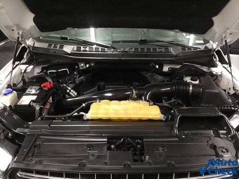 Used 2018 Ford F150 XLT w/ Equipment Group 302A Luxury image 43