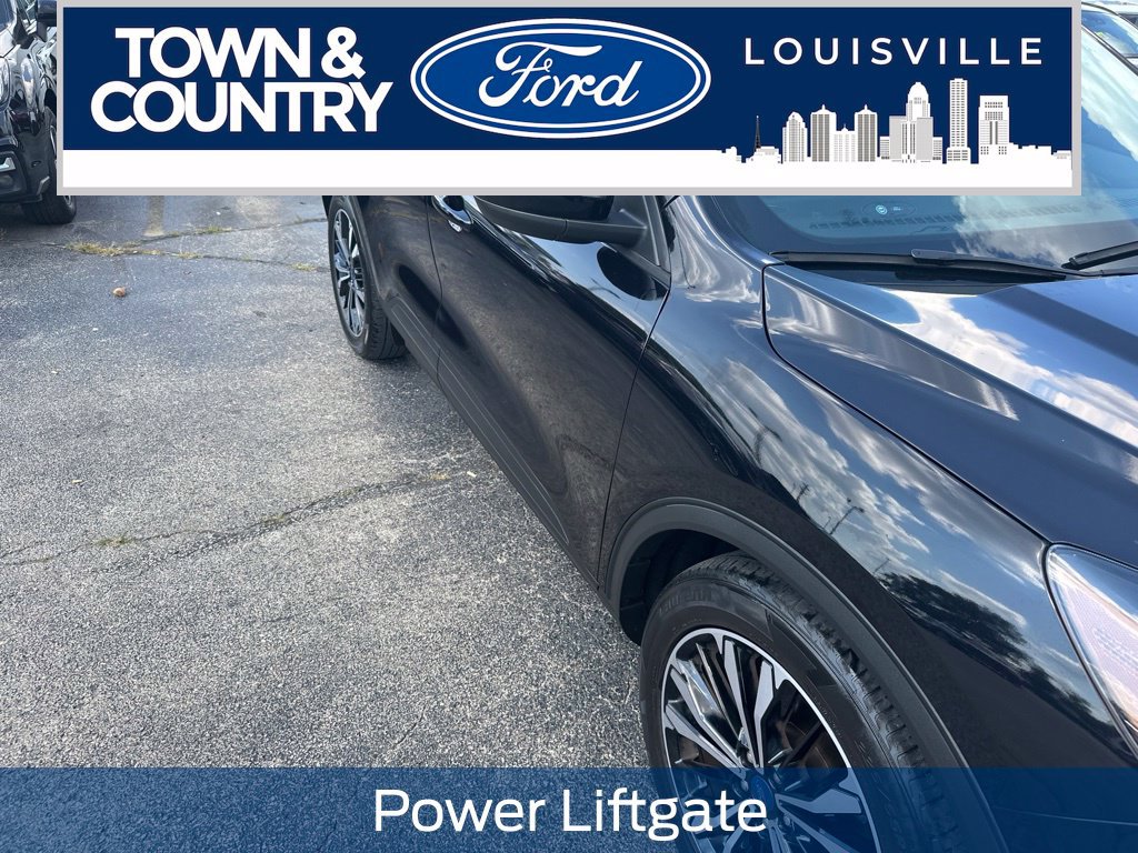 Used 2021 Ford Escape SE w/ SE Sport Appearance Package FWD image 18