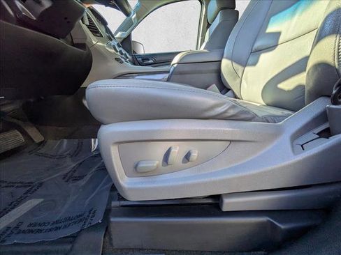 Used 2017 Chevrolet Tahoe LT image 19