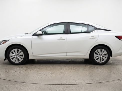 Used 2025 Nissan Sentra S FWD image 5
