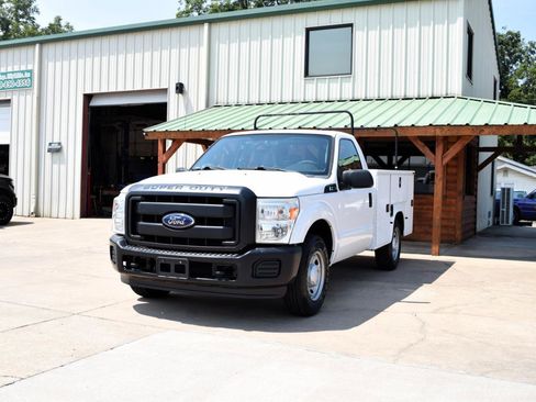 Used 2016 Ford F250 XL RWD image 5