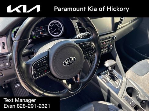 Used 2019 Kia Niro S Touring FWD image 20