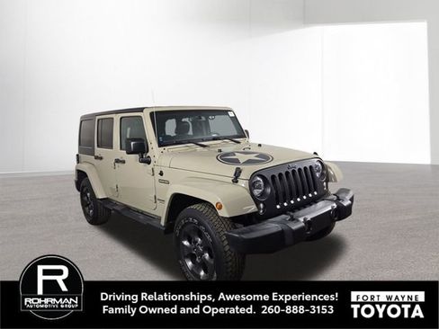Used 2017 Jeep Wrangler Unlimited Freedom Edition image 5