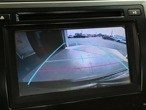 Used 2014 Toyota Camry LE FWD image 27