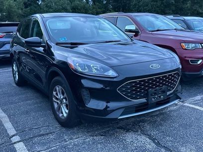 Used 2022 Ford Escape SE w/ Cold Weather Package