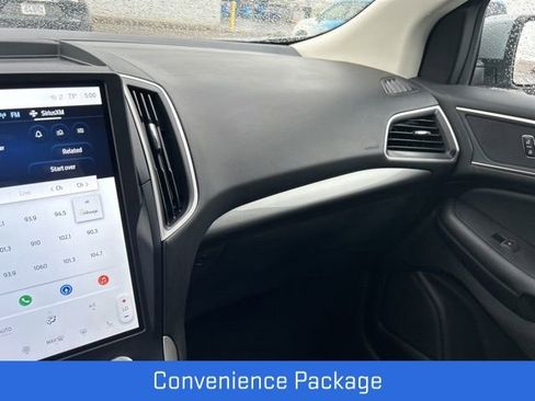 Used 2023 Ford Edge SEL w/ Convenience Package AWD/4WD image 4