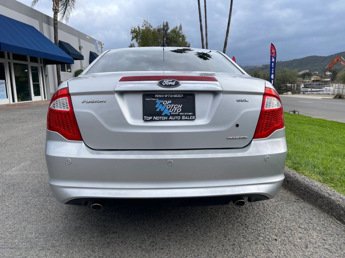 Used 2012 Ford Fusion SEL FWD image 6