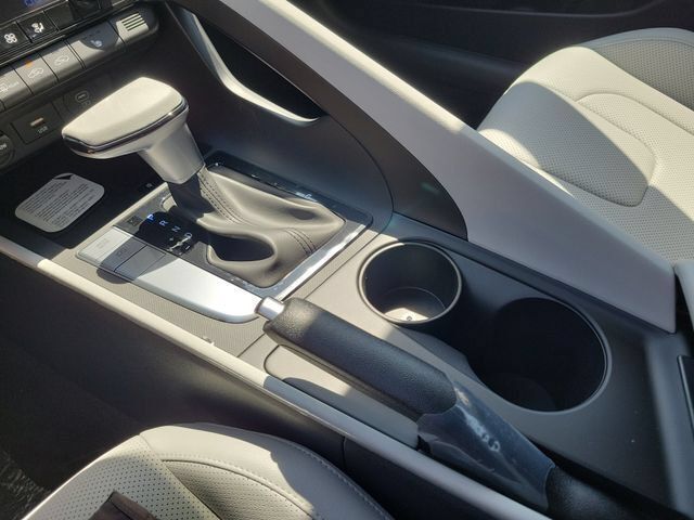 New 2026 Hyundai Elantra SEL Sport FWD image 15
