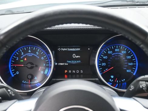Used 2018 Ford Mustang GT Premium RWD image 13