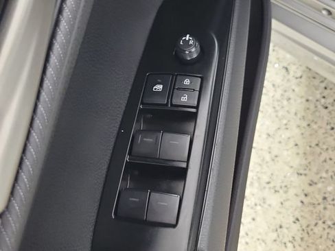 Used 2026 Toyota Camry SE w/ Convenience Package FWD image 22