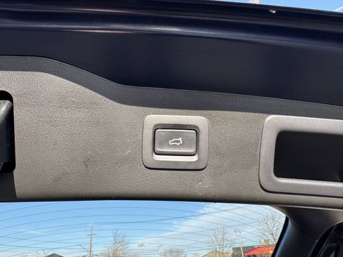 Used 2023 MAZDA CX-5 Signature image 29