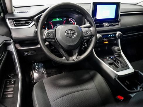 Used 2025 Toyota RAV4 LE FWD image 13