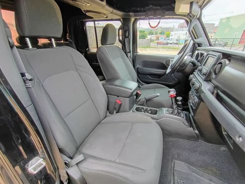 Used 2020 Jeep Gladiator Sport w/ Quick Order Package 23S AWD/4WD image 43