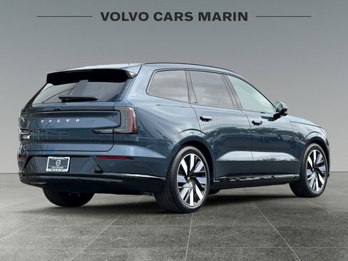 New 2025 Volvo EX90 Ultra AWD/4WD image 2