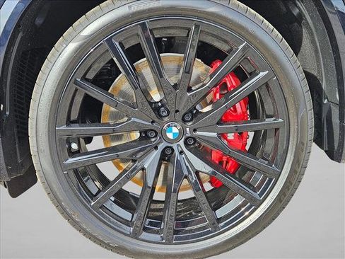 New 2026 BMW X5 M60i image 16