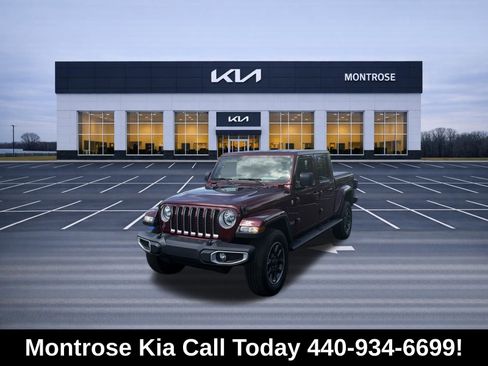 Used 2021 Jeep Gladiator Overland AWD/4WD image 1