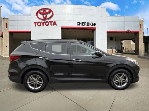 Used 2017 Hyundai Santa Fe Sport w/ 2.4L Tech Package 04 image 5