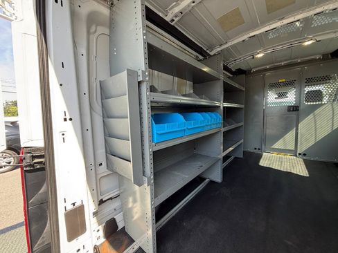 Used 2016 Ford Transit 250 148 Medium Roof RWD image 31