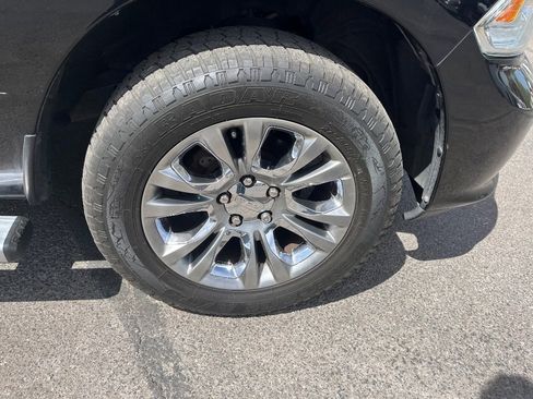 Used 2014 RAM 1500 Limited AWD/4WD image 19
