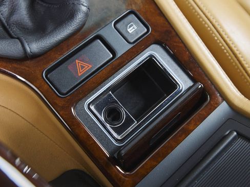 Used 2003 BMW M5 RWD image 64