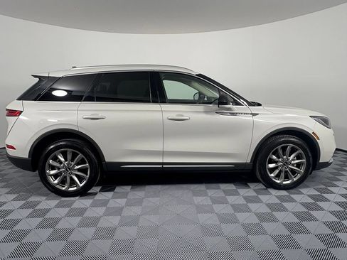 Used 2021 Lincoln Corsair FWD w/ Premium Package image 7