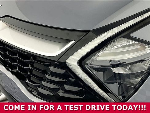 Certified 2023 Kia Sportage EX FWD image 28