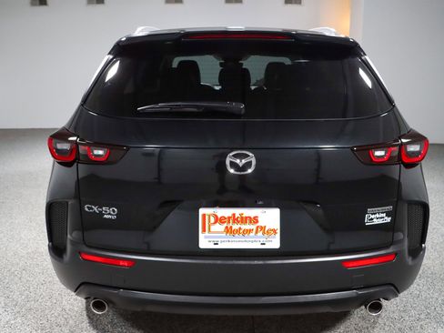 Used 2024 MAZDA CX-50 AWD 2.5 S w/ Preferred Package image 8