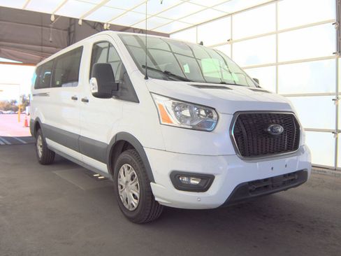 Used 2022 Ford Transit 350 XLT image 3
