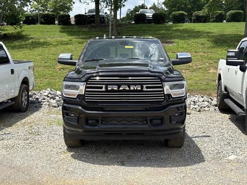 Used 2020 RAM 3500 Laramie AWD/4WD image 2