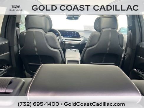 Used 2024 Cadillac Lyriq Sport AWD/4WD image 11