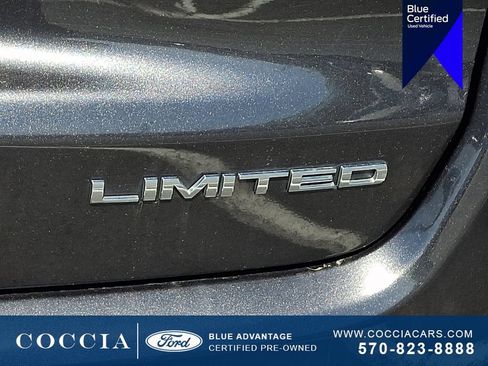 Used 2022 Jeep Compass Limited AWD/4WD image 29