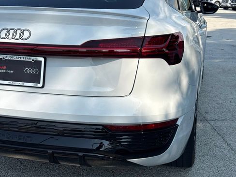 Used 2024 Audi Q8 e-tron Premium Plus w/ Premium Plus Package AWD/4WD image 12
