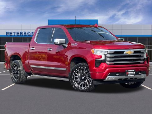 Used 2024 Chevrolet Silverado 1500 High Country AWD/4WD image 2