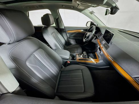 Used 2023 Audi Q5 2.0T Premium image 25