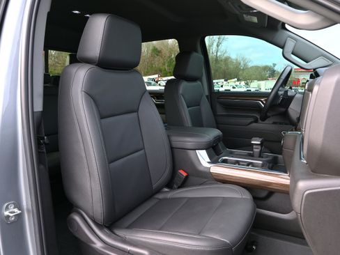 Used 2024 Chevrolet Silverado 1500 RST w/ All Star Edition Plus image 8