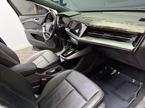 Used 2023 Audi Q4 e-tron Premium Plus RWD image 52