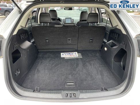 Used 2024 Ford Edge SEL image 32