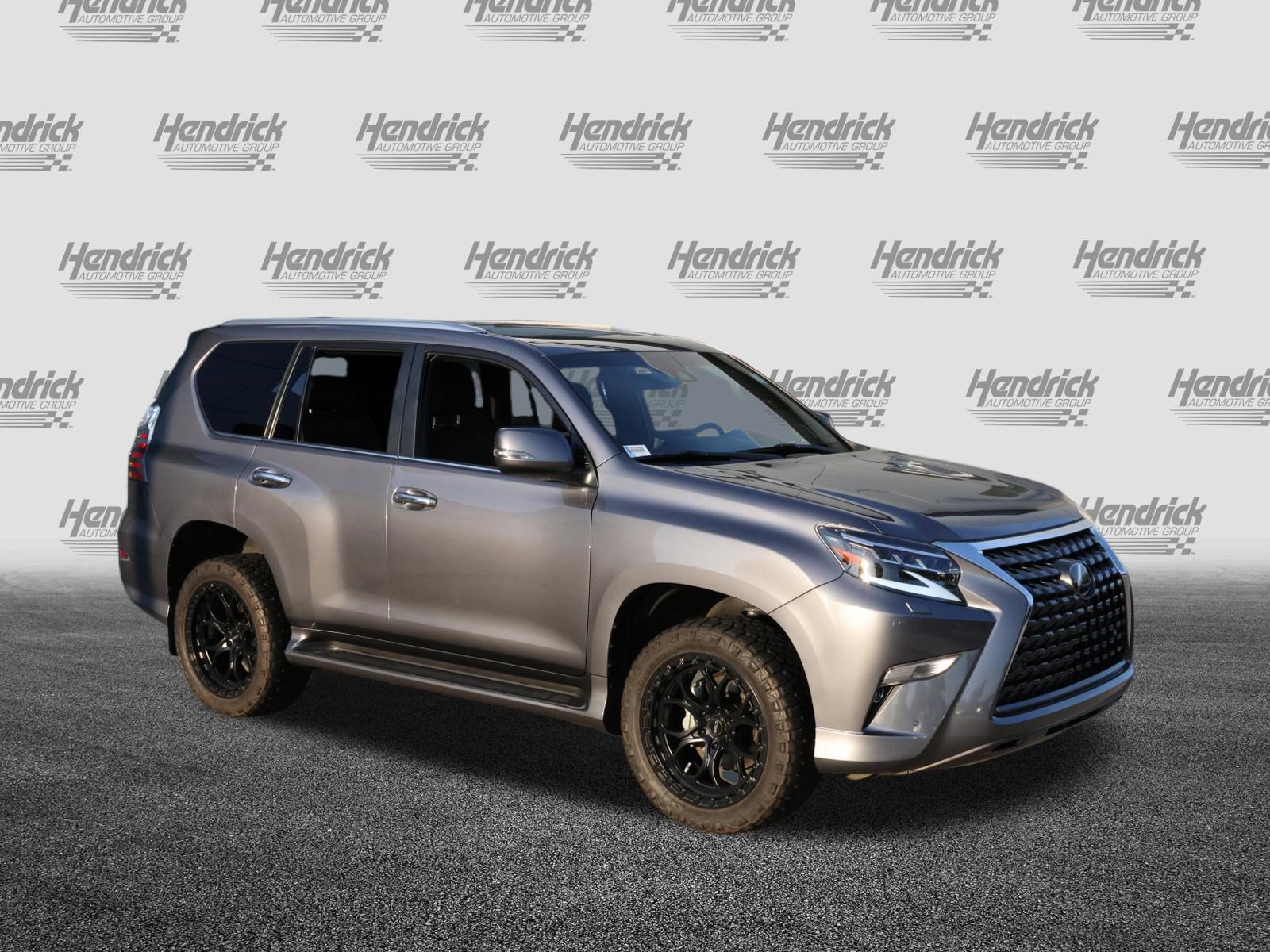 Used 2023 Lexus GX 460 Premium AWD/4WD image 2