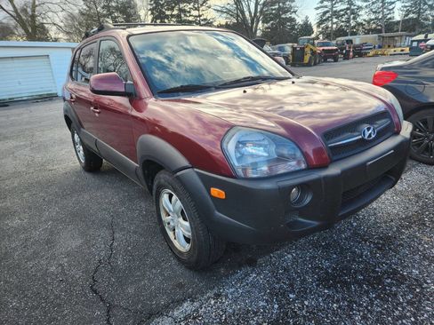 Used 2007 Hyundai Tucson SE image 3