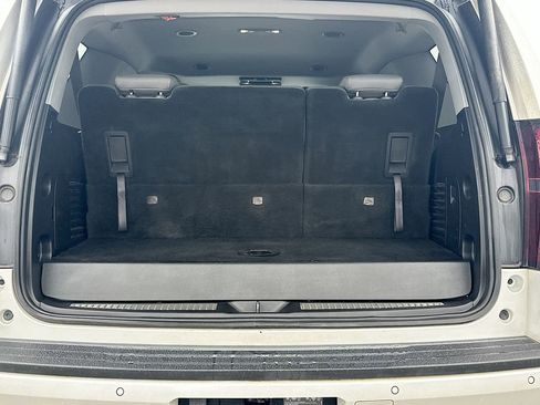 Used 2020 Chevrolet Tahoe LT image 16