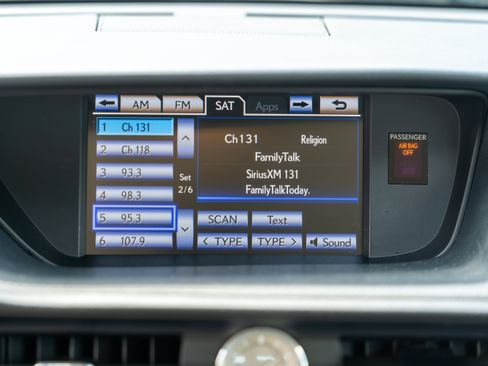 Used 2013 Lexus ES 350 w/ Luxury Pkg FWD image 29