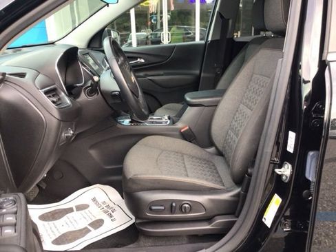 Used 2024 Chevrolet Equinox LT AWD/4WD image 8