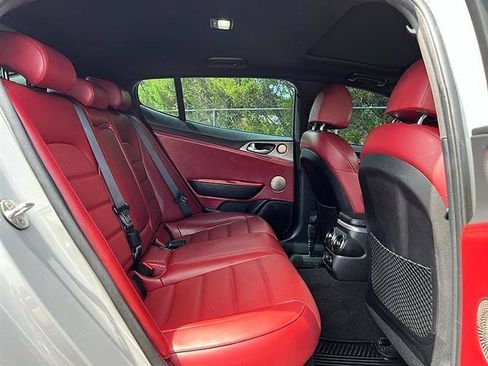 Used 2021 Kia Stinger GT2 RWD image 47